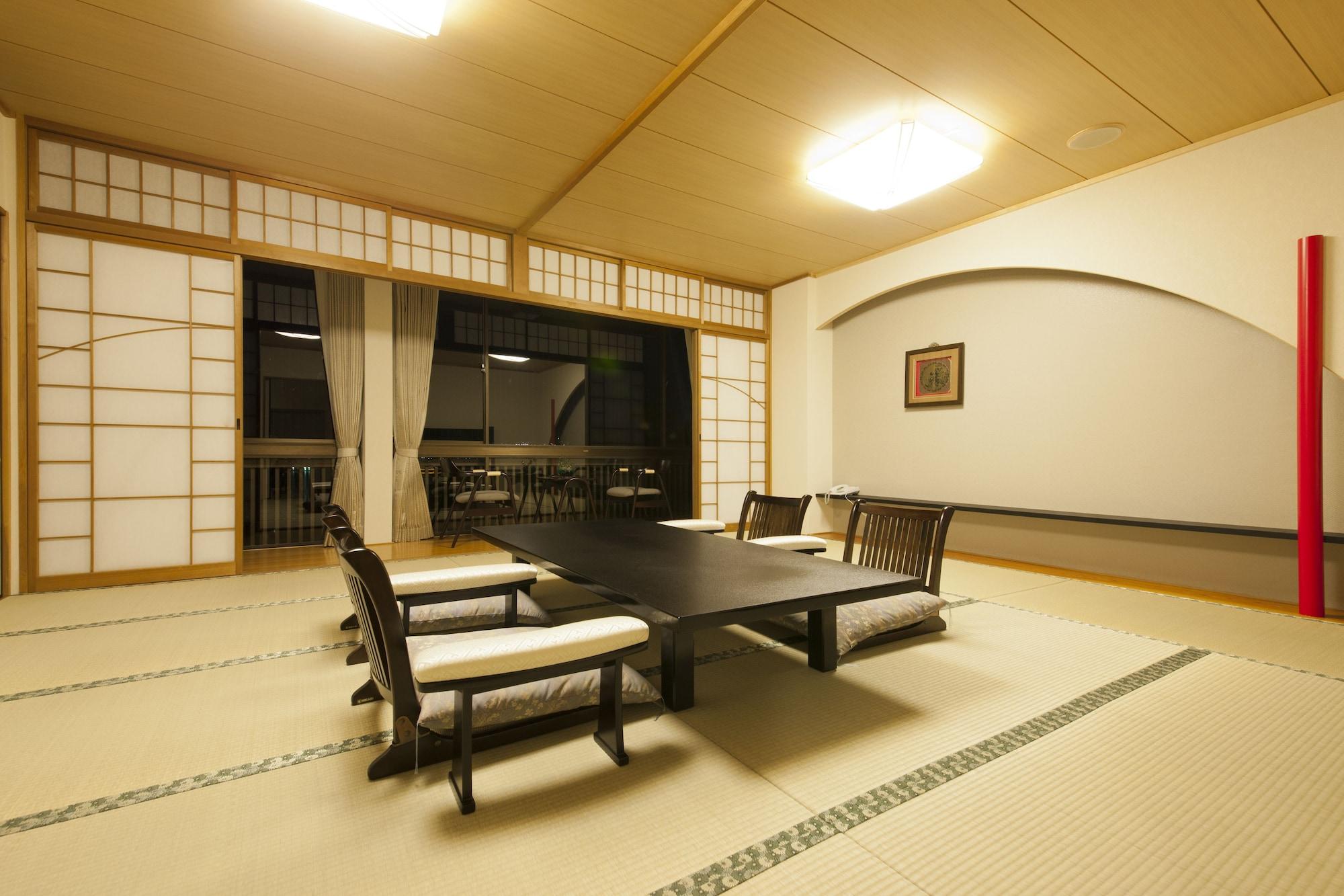 Hotel Kikunoya Hatsukaichi Esterno foto