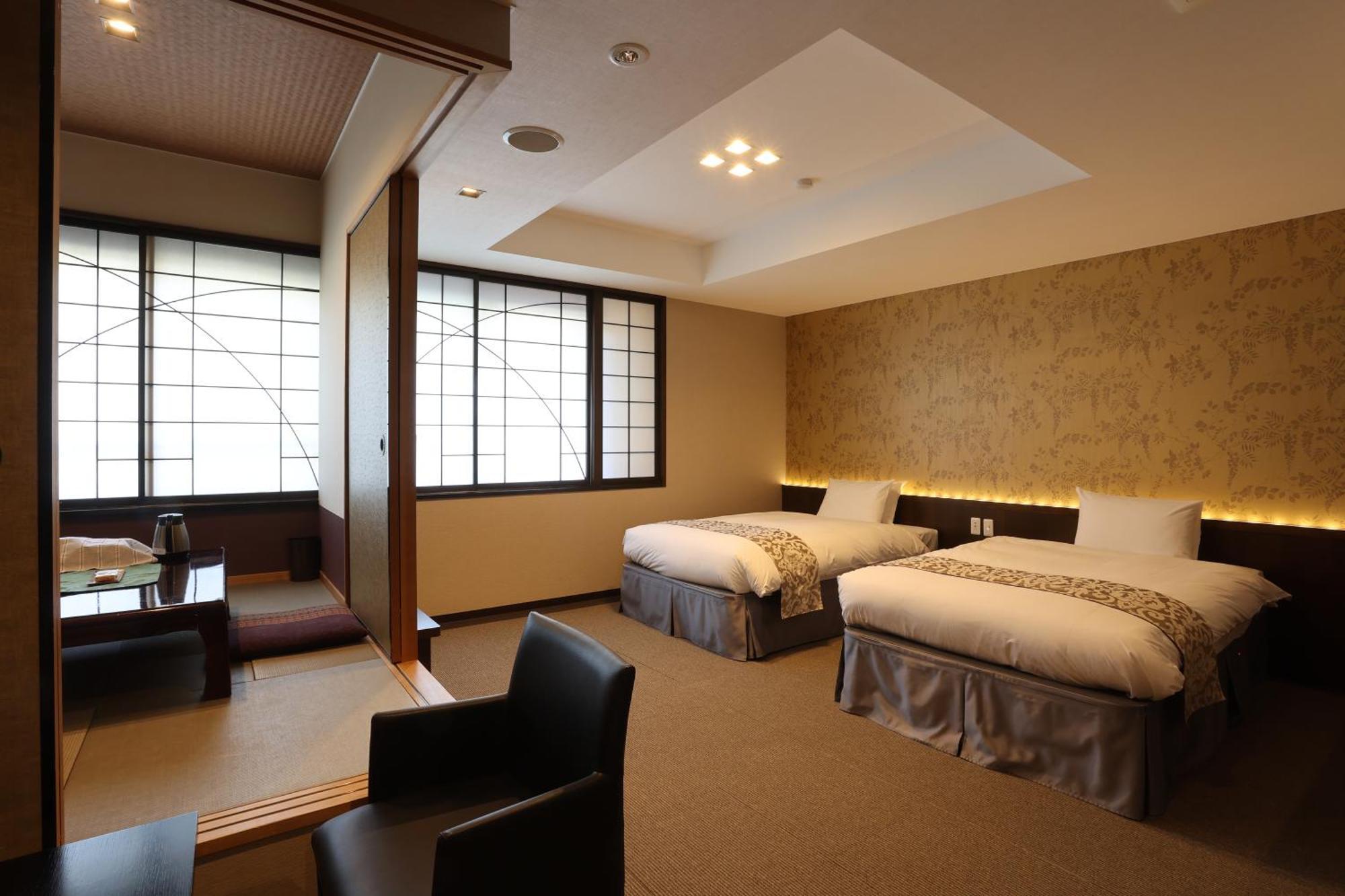 Hotel Kikunoya Hatsukaichi Esterno foto