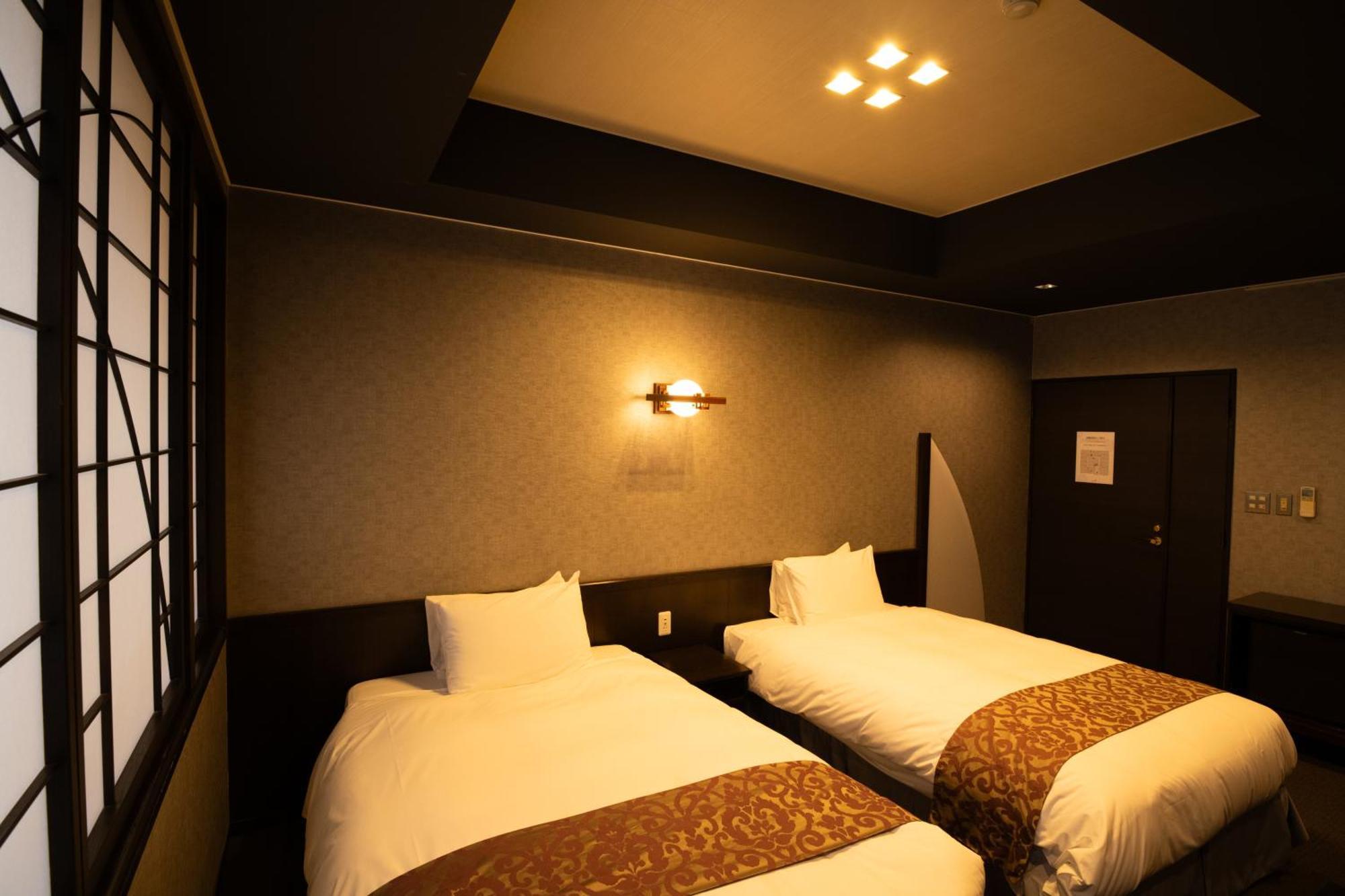 Hotel Kikunoya Hatsukaichi Esterno foto