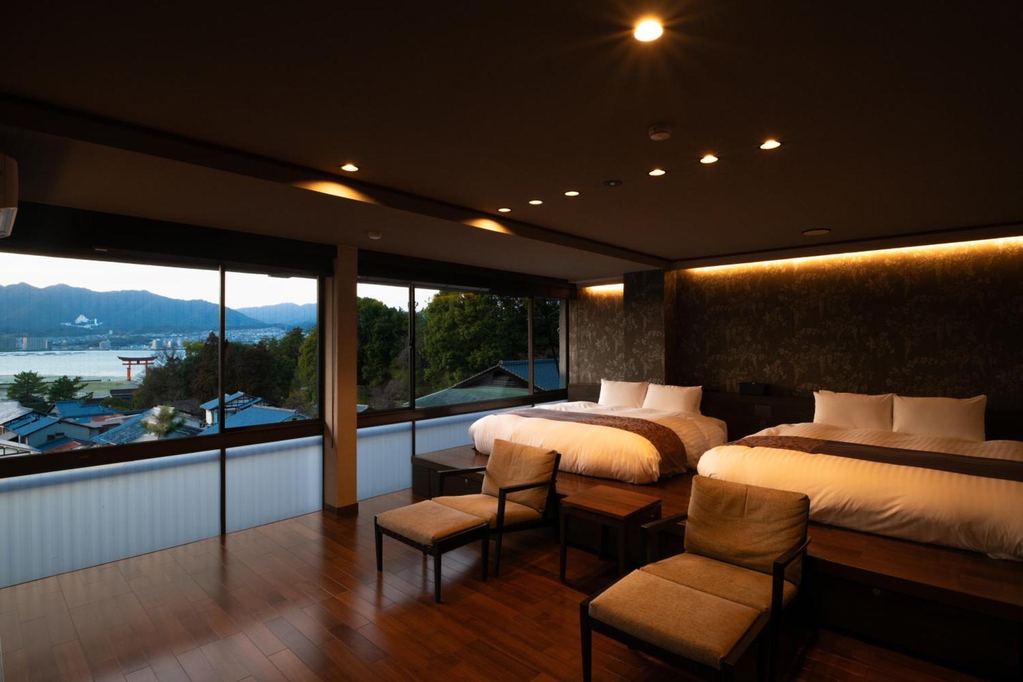 Hotel Kikunoya Hatsukaichi Esterno foto