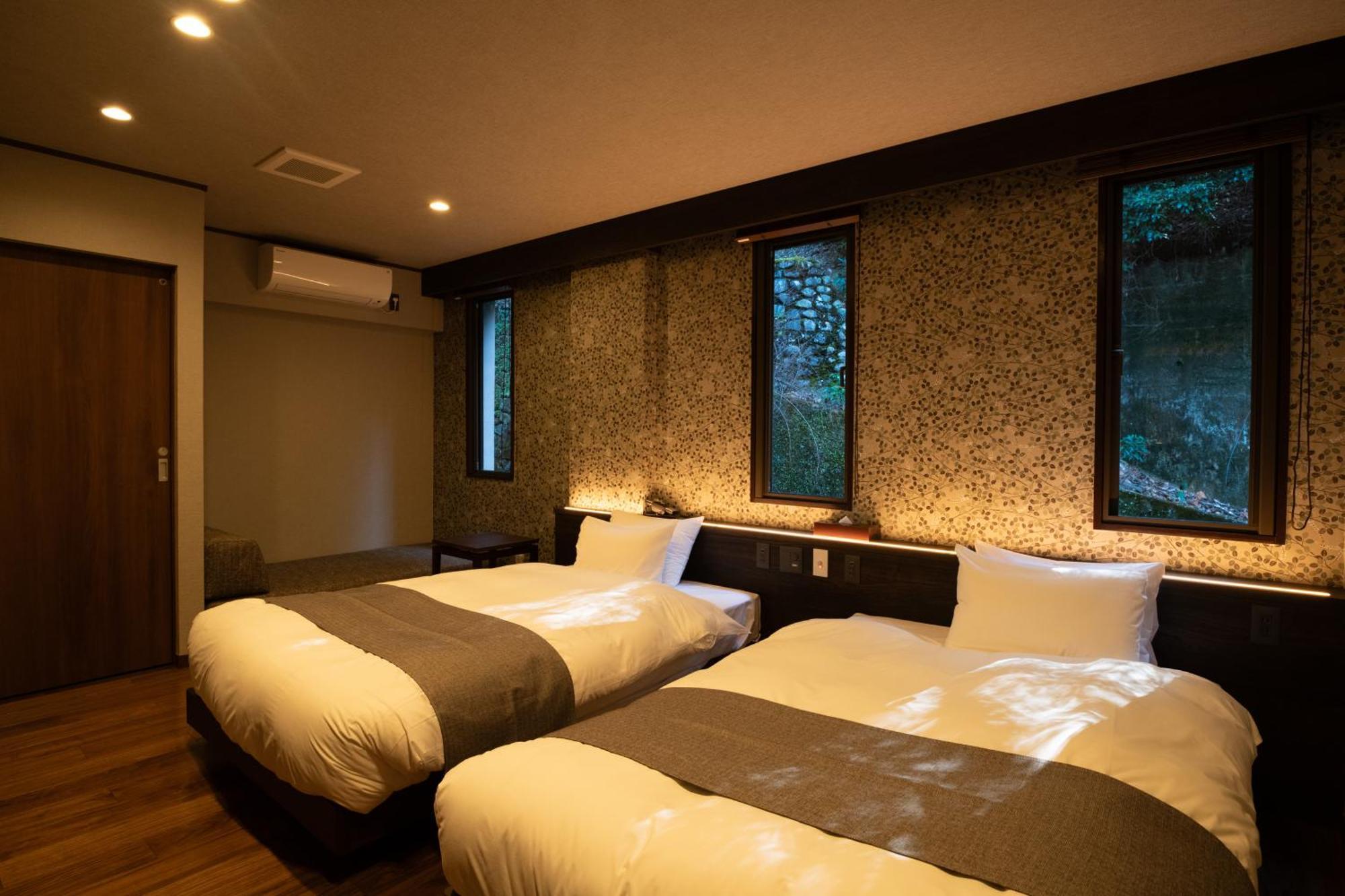 Hotel Kikunoya Hatsukaichi Esterno foto