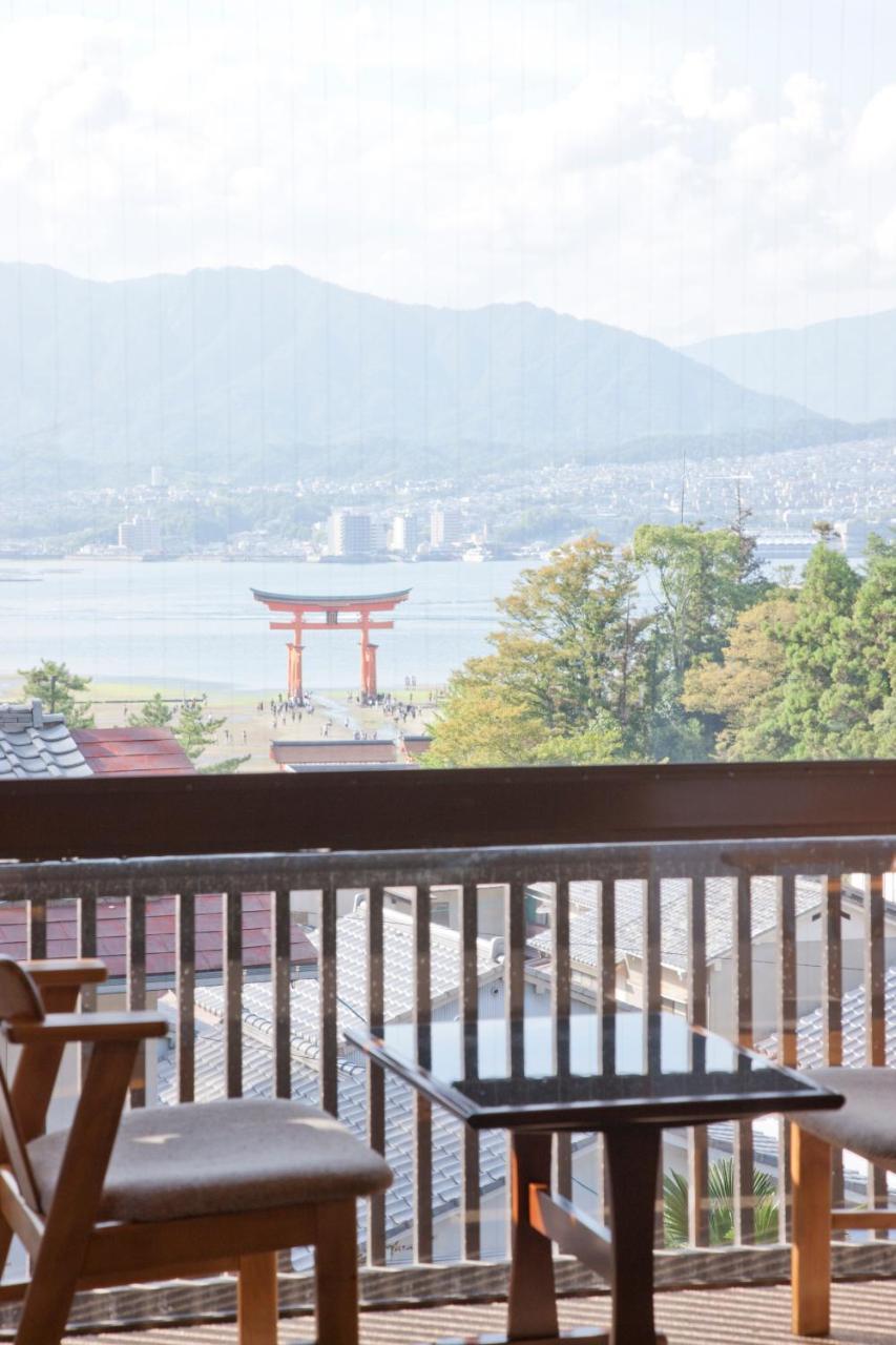 Hotel Kikunoya Hatsukaichi Esterno foto